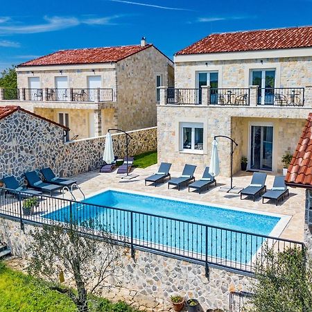 Luxury Stone Villa With Pool - Brisevo المظهر الخارجي الصورة