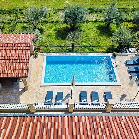 Luxury Stone Villa With Pool - Brisevo المظهر الخارجي الصورة