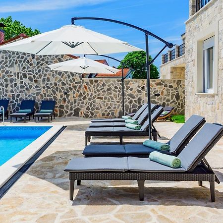 Luxury Stone Villa With Pool - Brisevo المظهر الخارجي الصورة