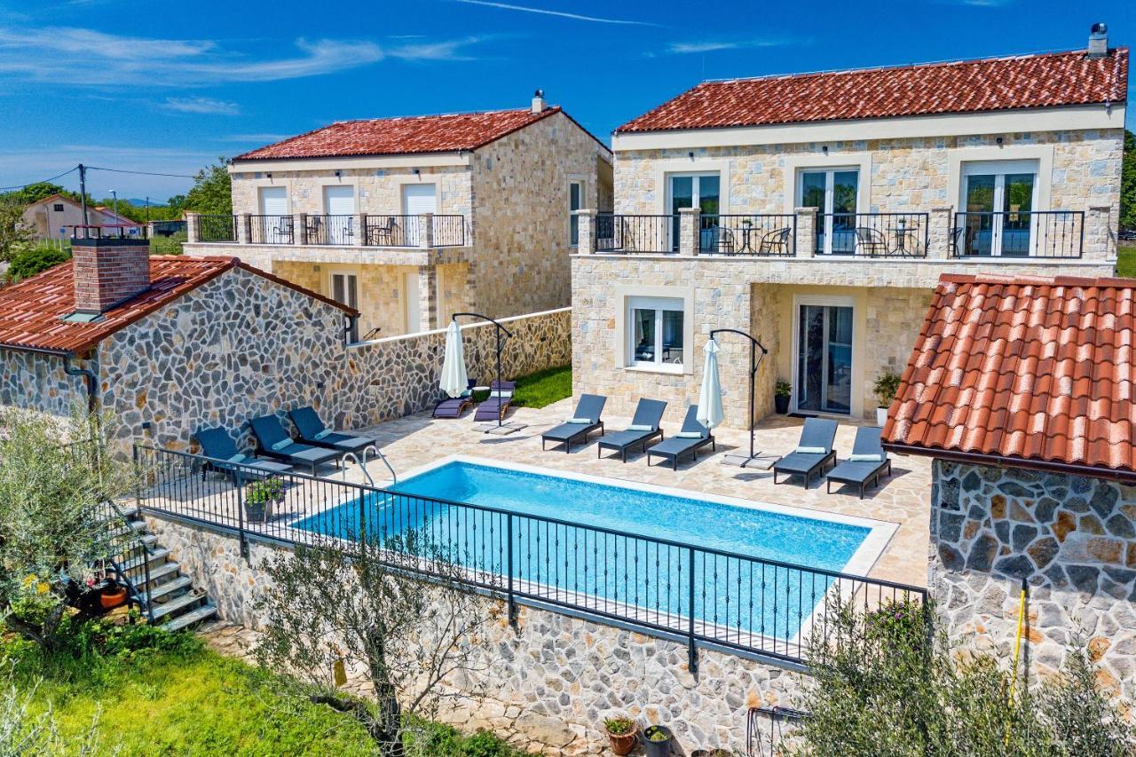 Luxury Stone Villa With Pool - Brisevo المظهر الخارجي الصورة