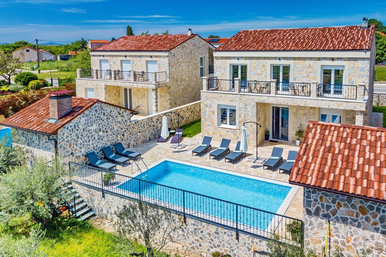 Luxury Stone Villa With Pool - Brisevo المظهر الخارجي الصورة